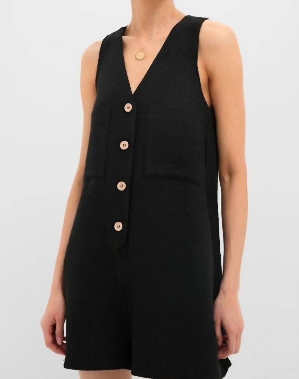 Tuckernuck Pompander Place Romper Myla Textured in black sz Small